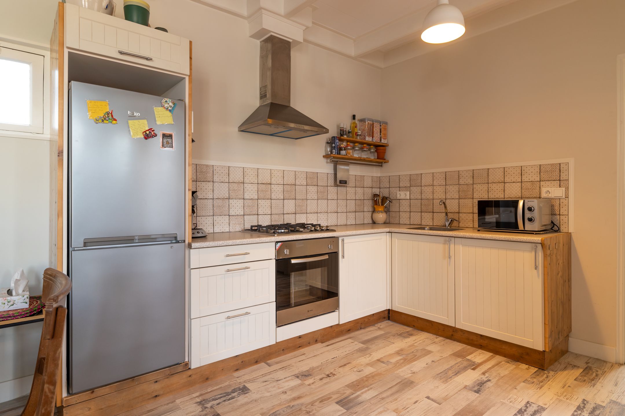 Photo 9 of Erasmusstraat 1-A