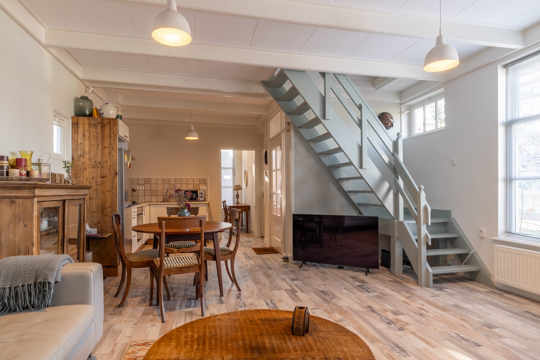 Photo 11 of Erasmusstraat 1-A