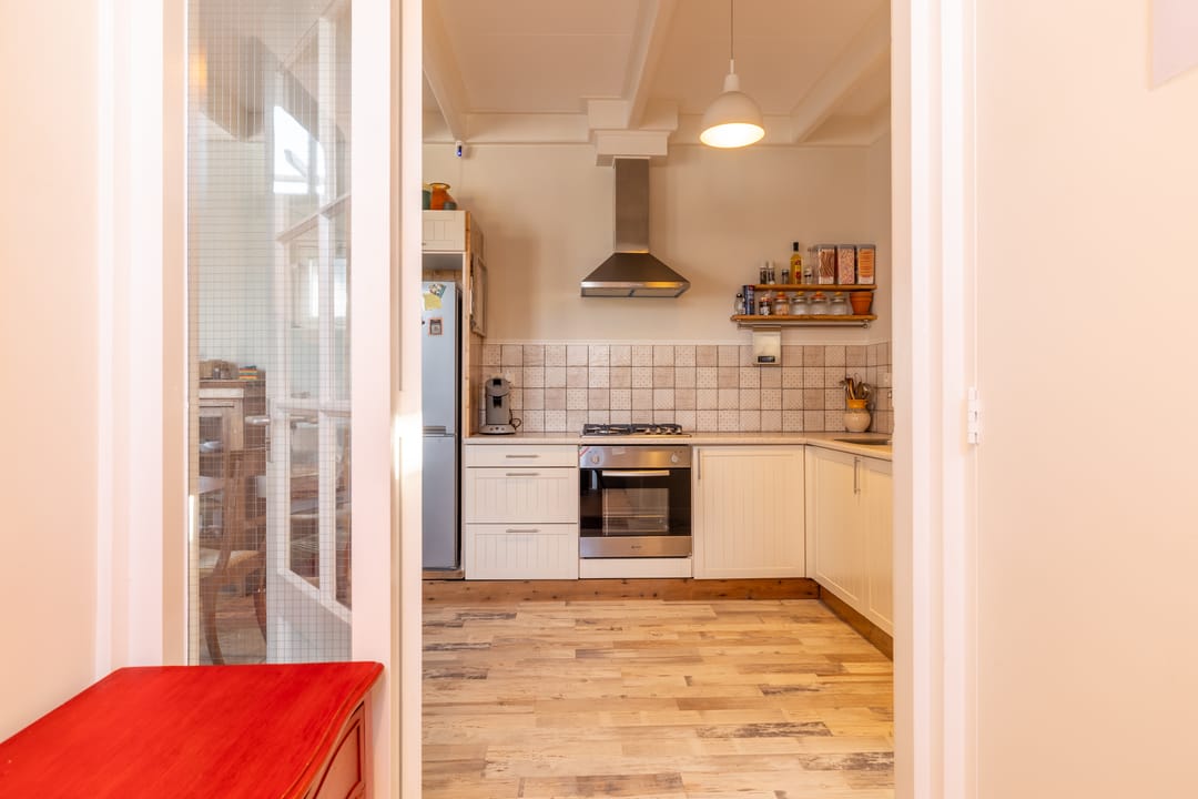 Photo 13 of Erasmusstraat 1-A