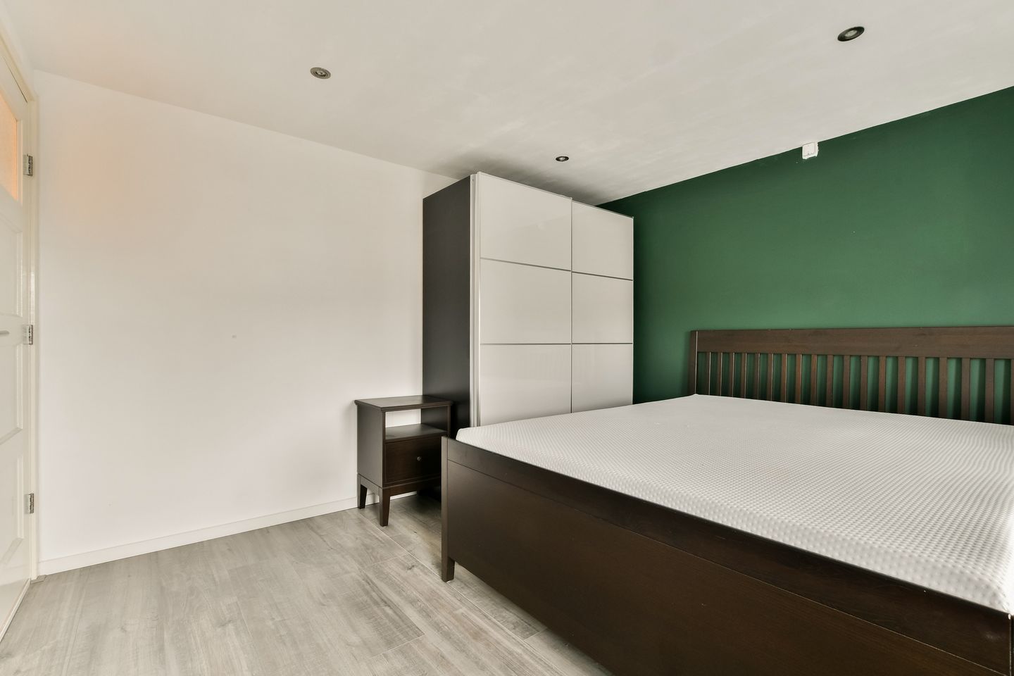 Photo 14 of Trompstraat 78