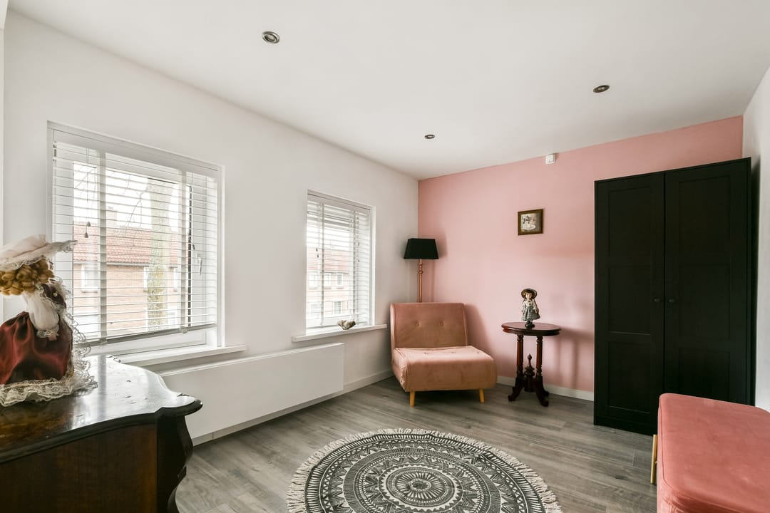 Photo 17 of Trompstraat 78