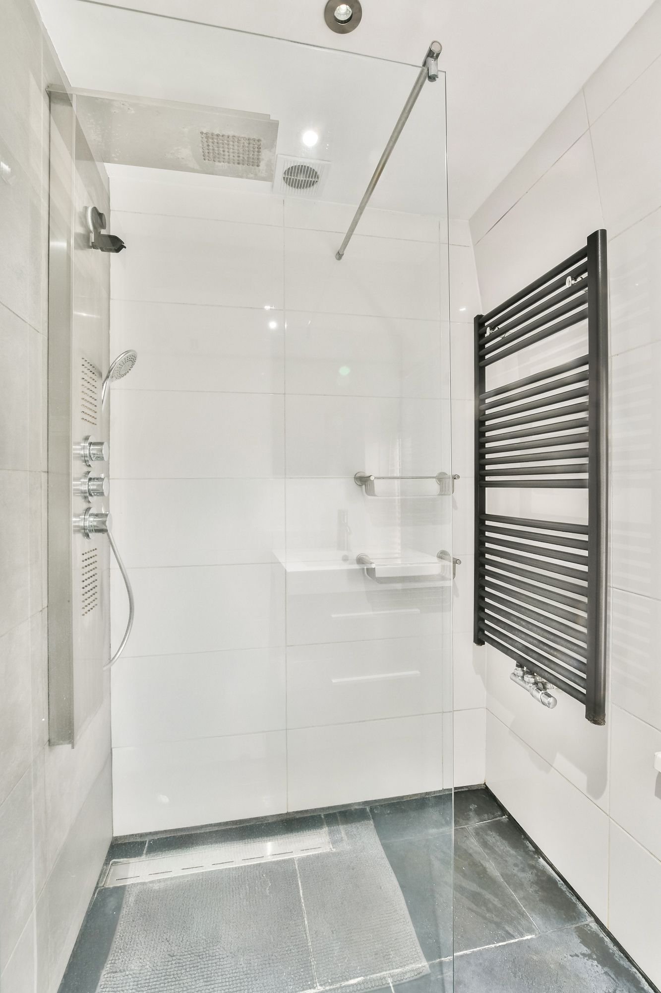 Photo 18 of Trompstraat 78