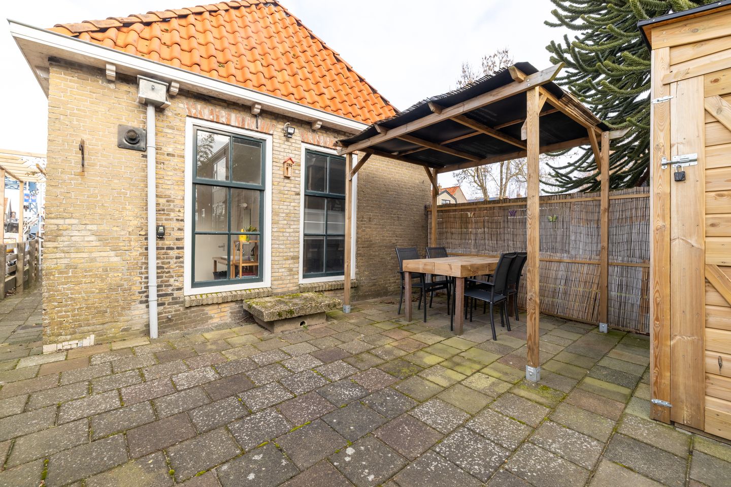 Photo 20 of Erasmusstraat 1-A