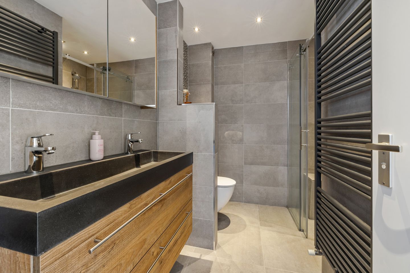 Foto 4 van Diepenbroickpark 80