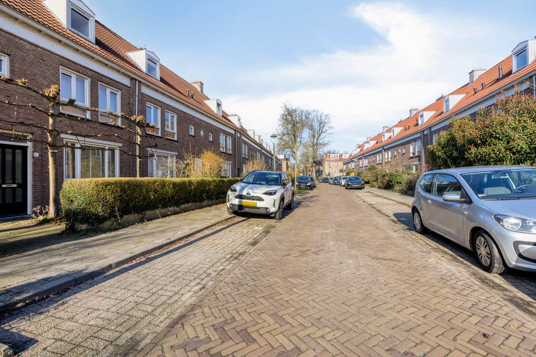 Photo 28 of St Leonardusstraat 86