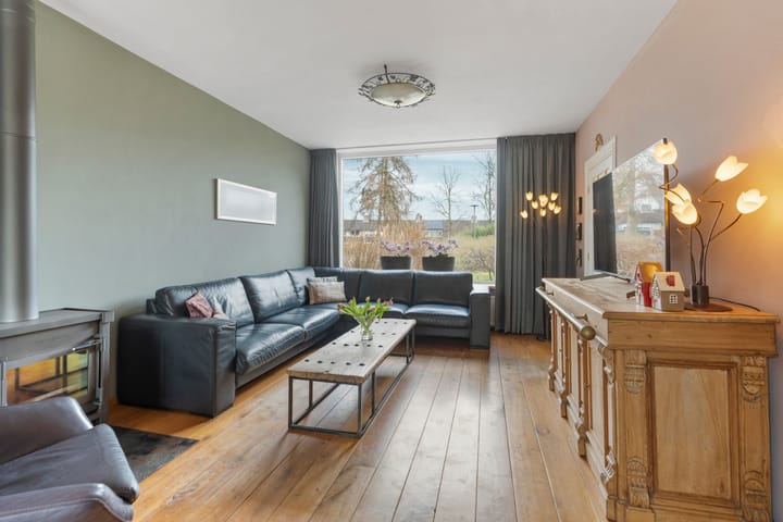 Photo 3 of Eduard van Beinumlaan 109