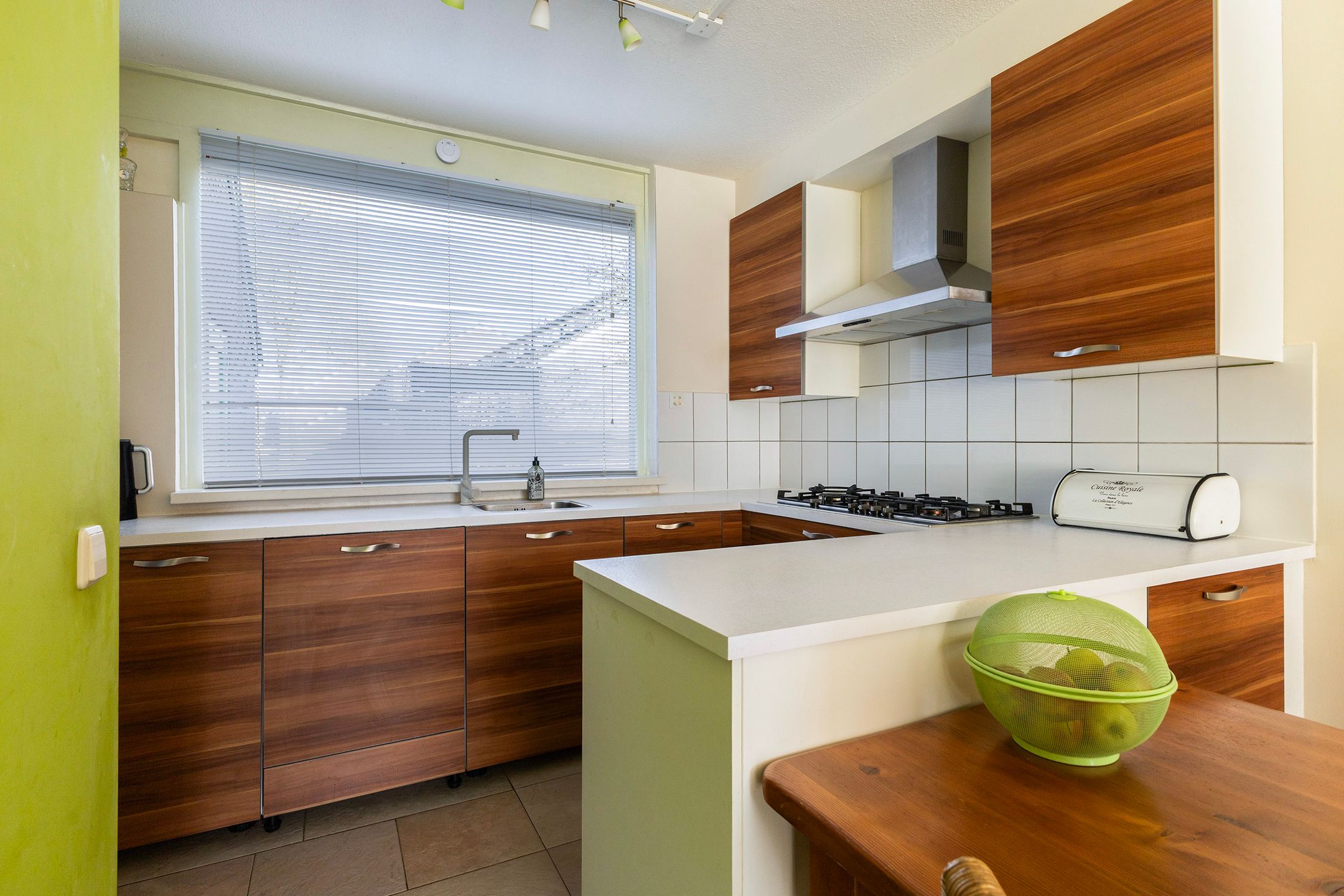 Foto 15 van Maagdepalm 4