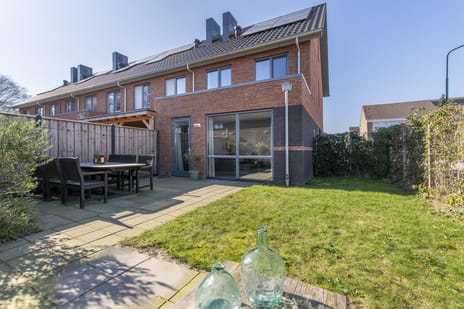 Pollux 4-D secondary image