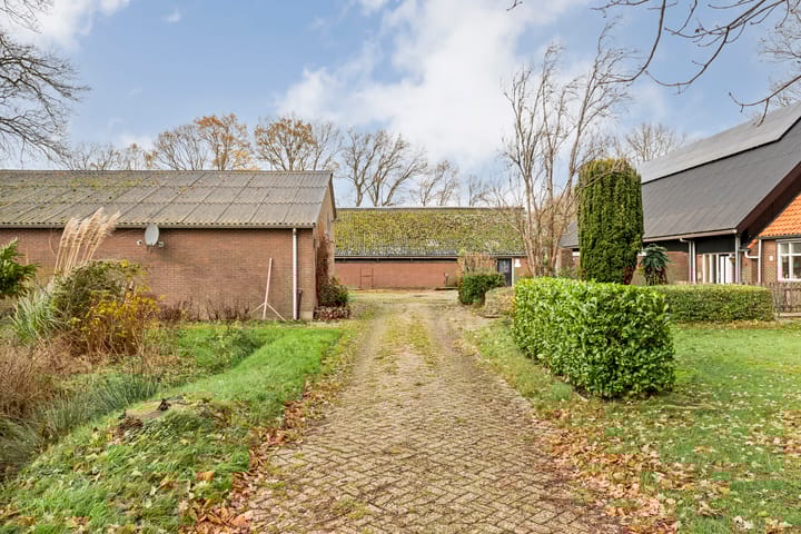 Photo 4 of Moeshoekweg 11