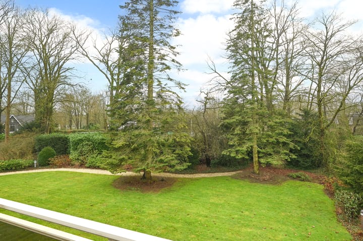 Foto 4 van Julianalaan 4-0216