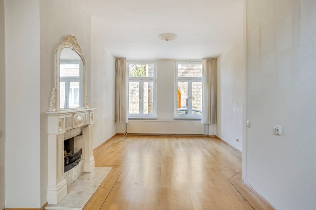 Foto 11 van Voogdijstraat 28