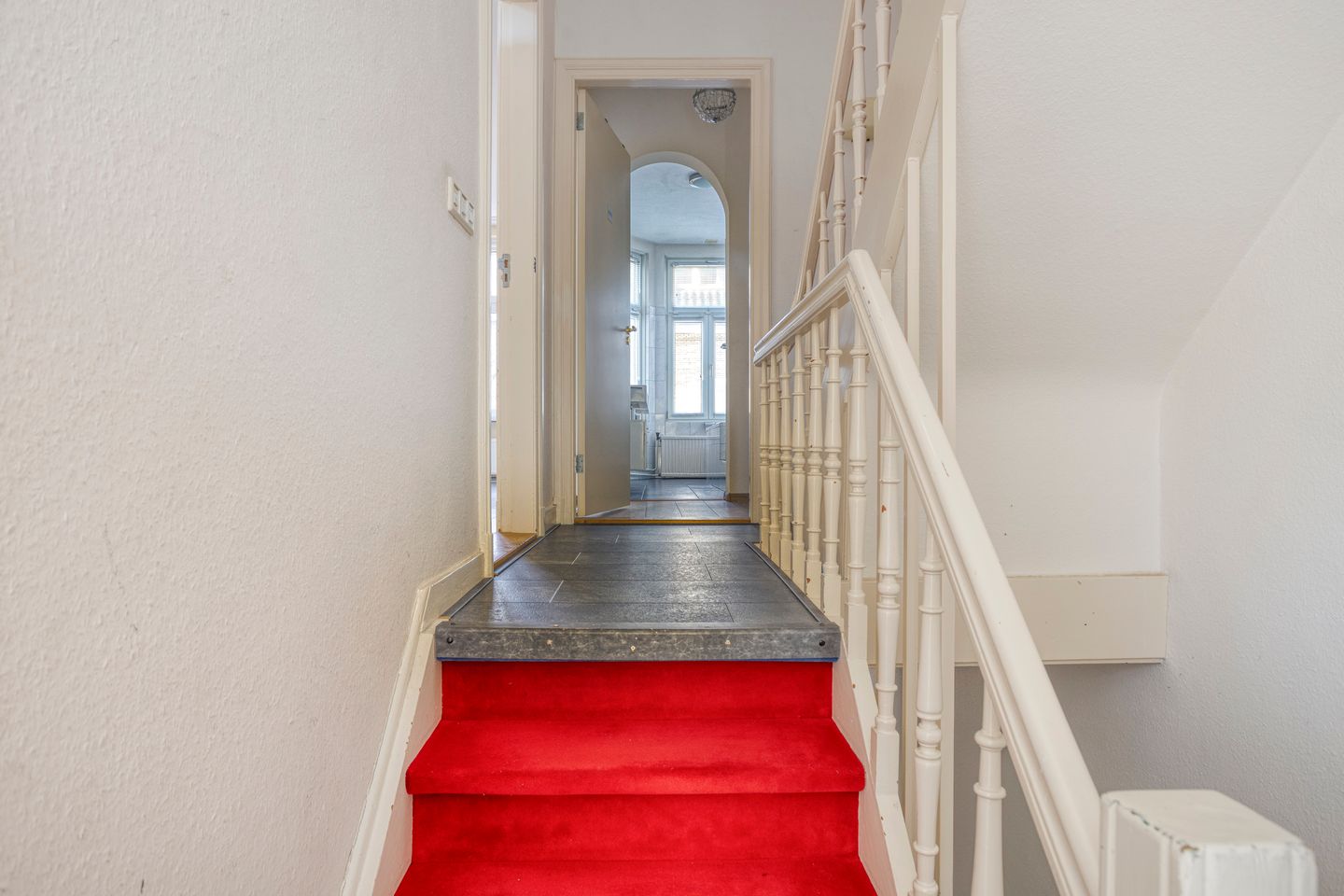 Foto 19 van Voogdijstraat 28