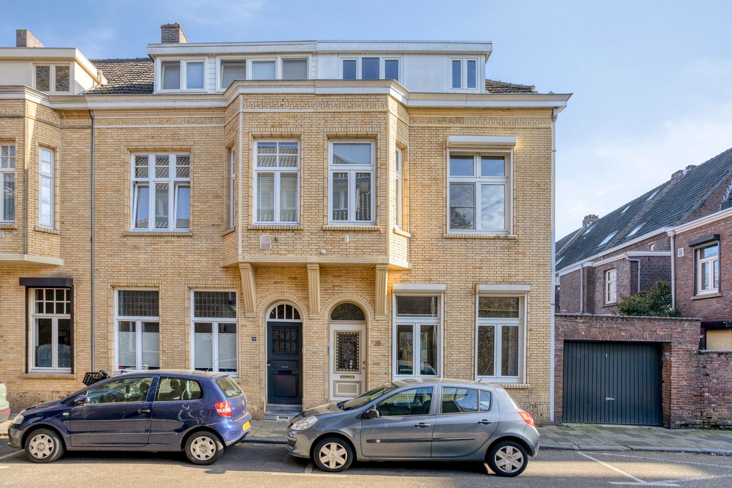 Foto 44 van Voogdijstraat 28