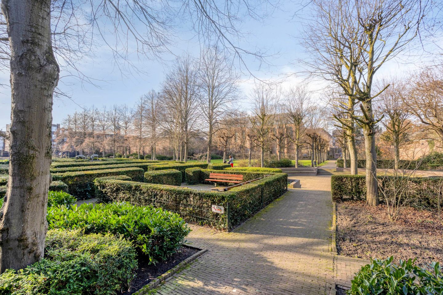 Foto 49 van Voogdijstraat 28