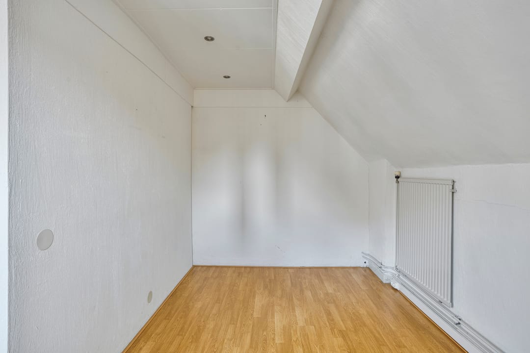 Foto 32 van Voogdijstraat 28