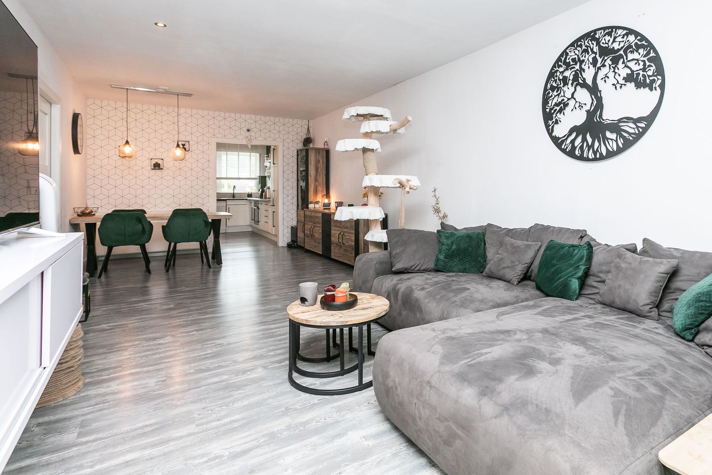 Photo 4 of Deken Lendersstraat 21