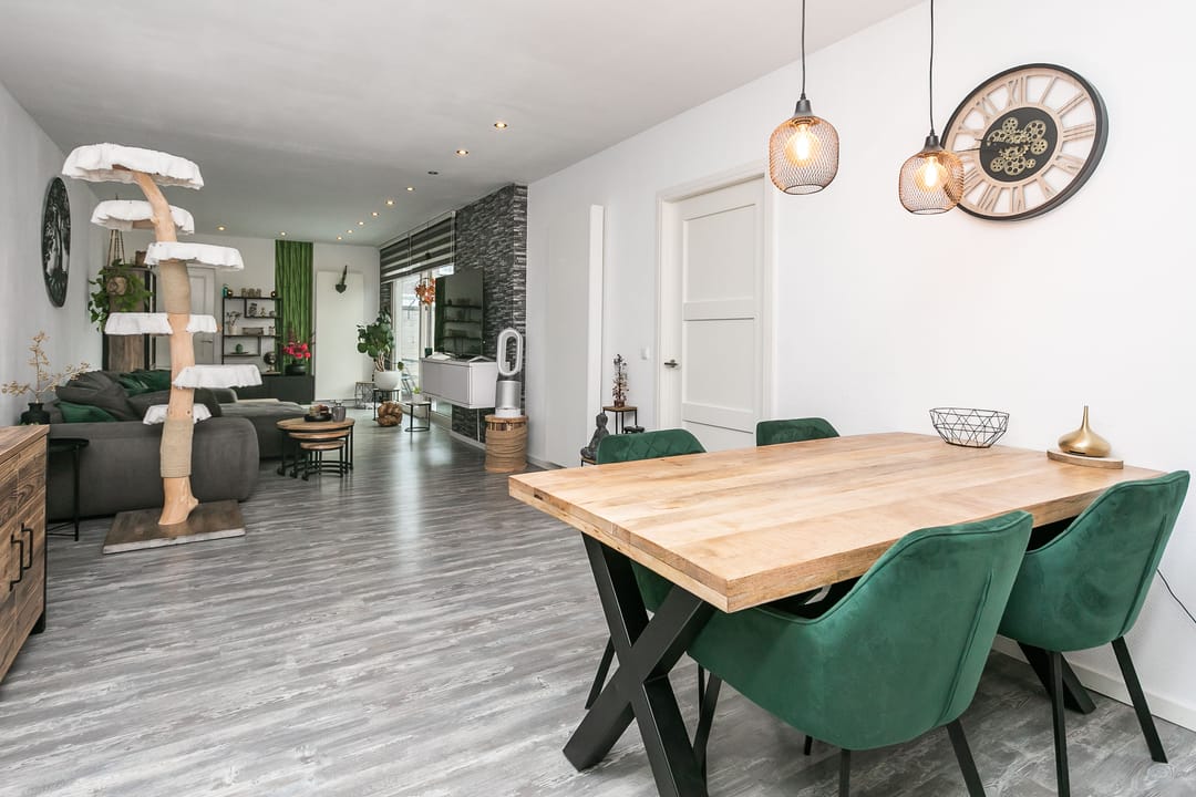 Photo 7 of Deken Lendersstraat 21