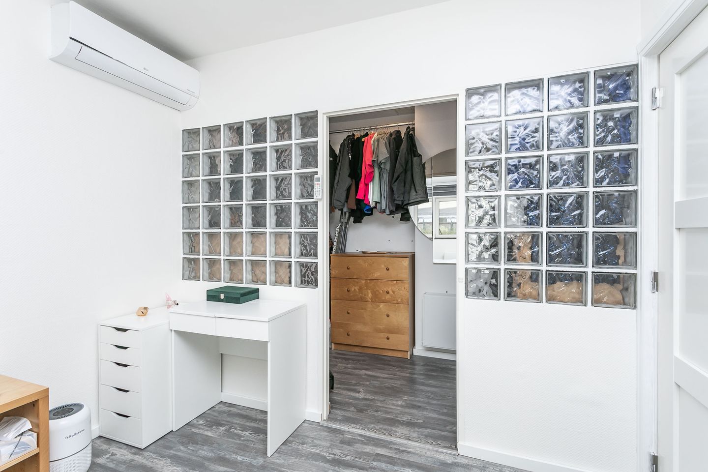 Photo 25 of Deken Lendersstraat 21