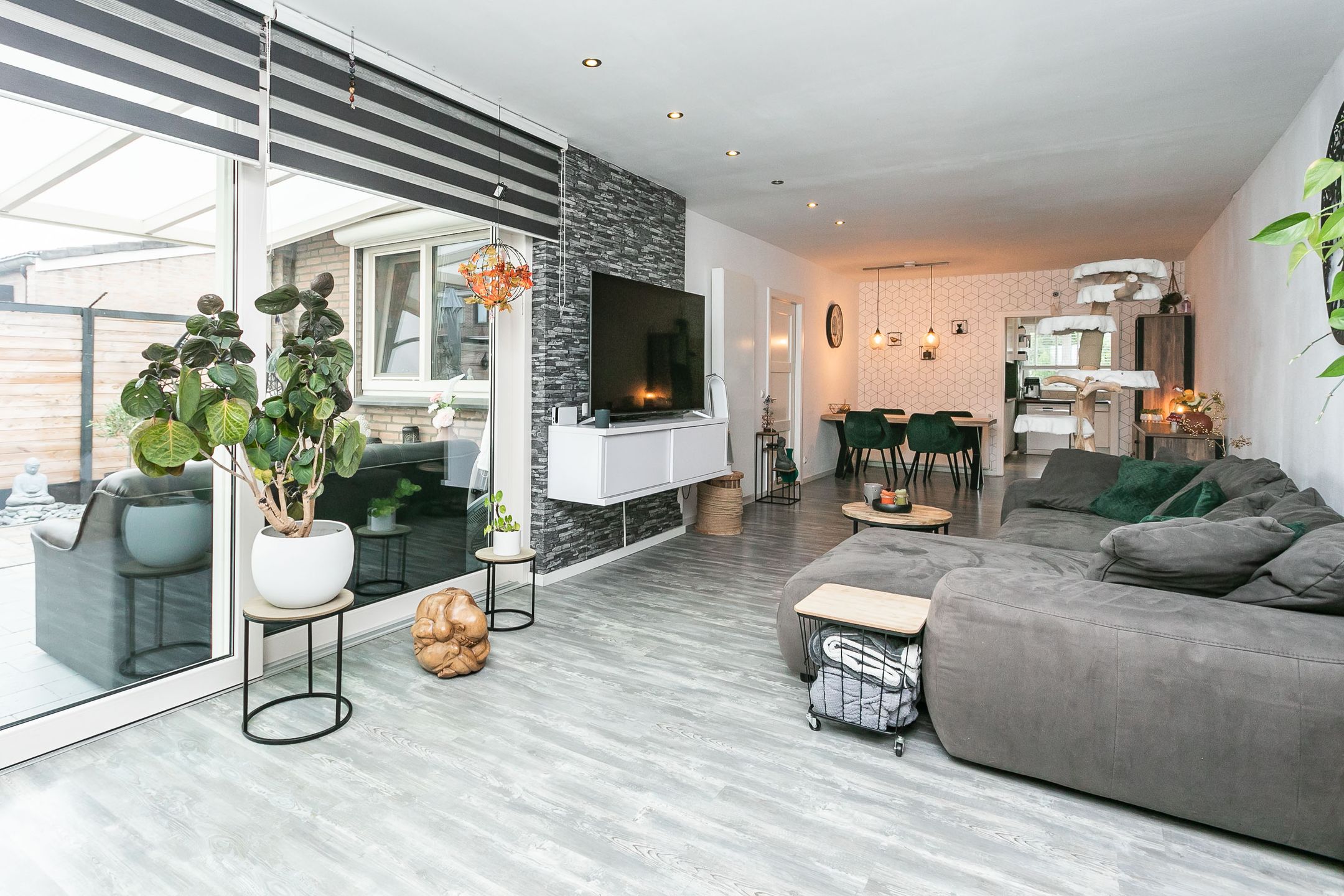 Photo 3 of Deken Lendersstraat 21