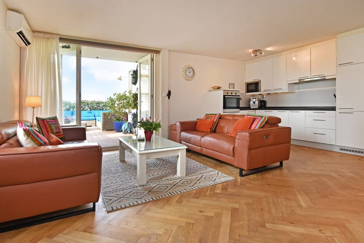 Photo 3 of Gevers Deynootweg 1264-A