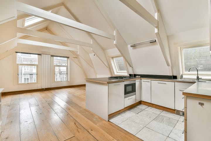 Photo 2 of Govert Flinckstraat 240-3