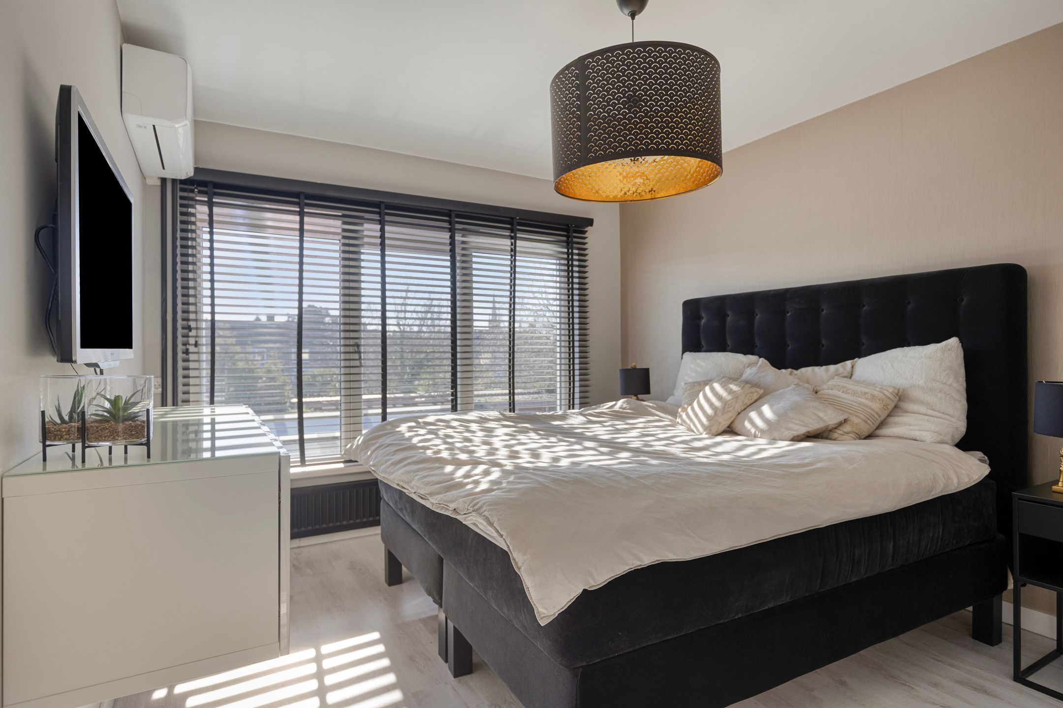 Foto 21 van van Lieshoutstraat 34