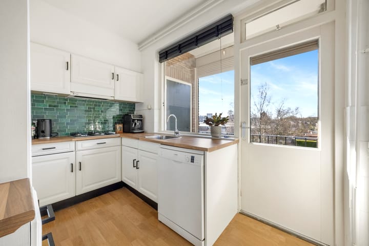 Foto 2 van Plutostraat 38