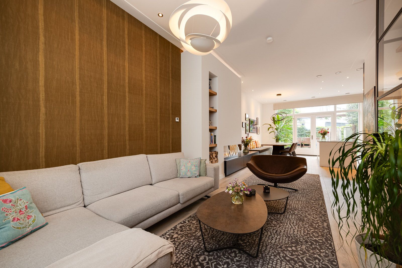 Photo 12 of Chirurgijnstraat 13