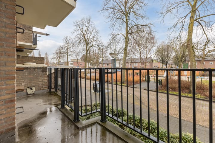 Photo 3 of Karel de Grotelaan 239