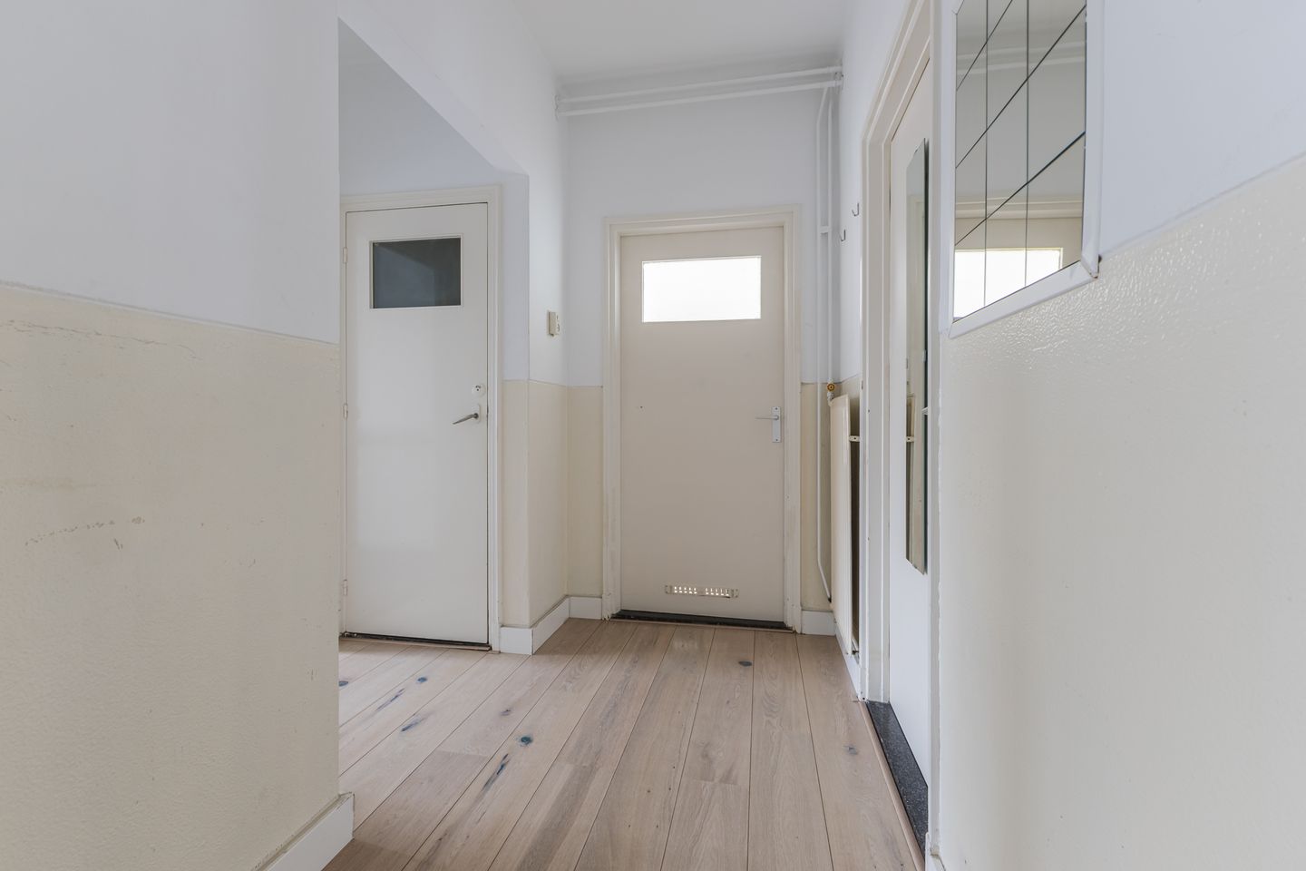 Photo 14 of Karel de Grotelaan 239