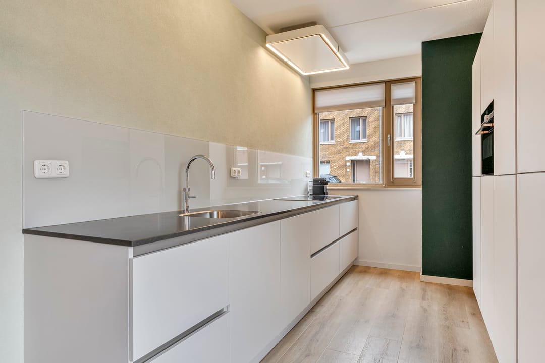 Photo 11 of Hertog Godfriedstraat 16