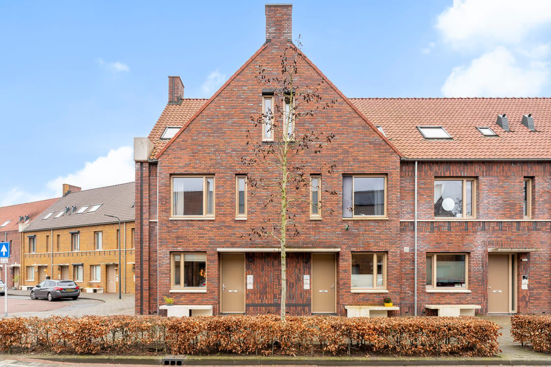 Photo 43 of Hertog Godfriedstraat 16