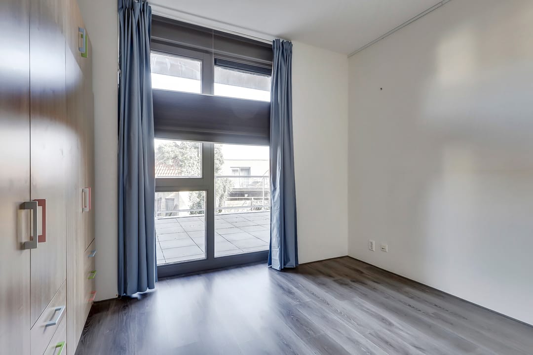 Energy efficient corner apartment on a vibrant location with parking — 21