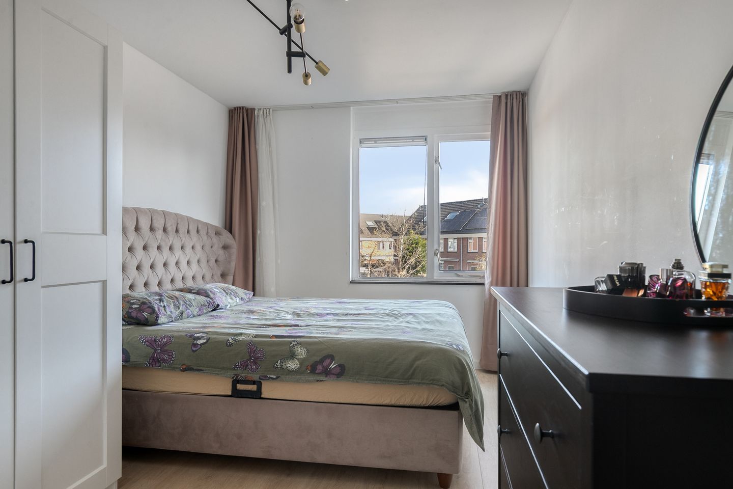 Photo 20 of Vlasleeuwenbek 60