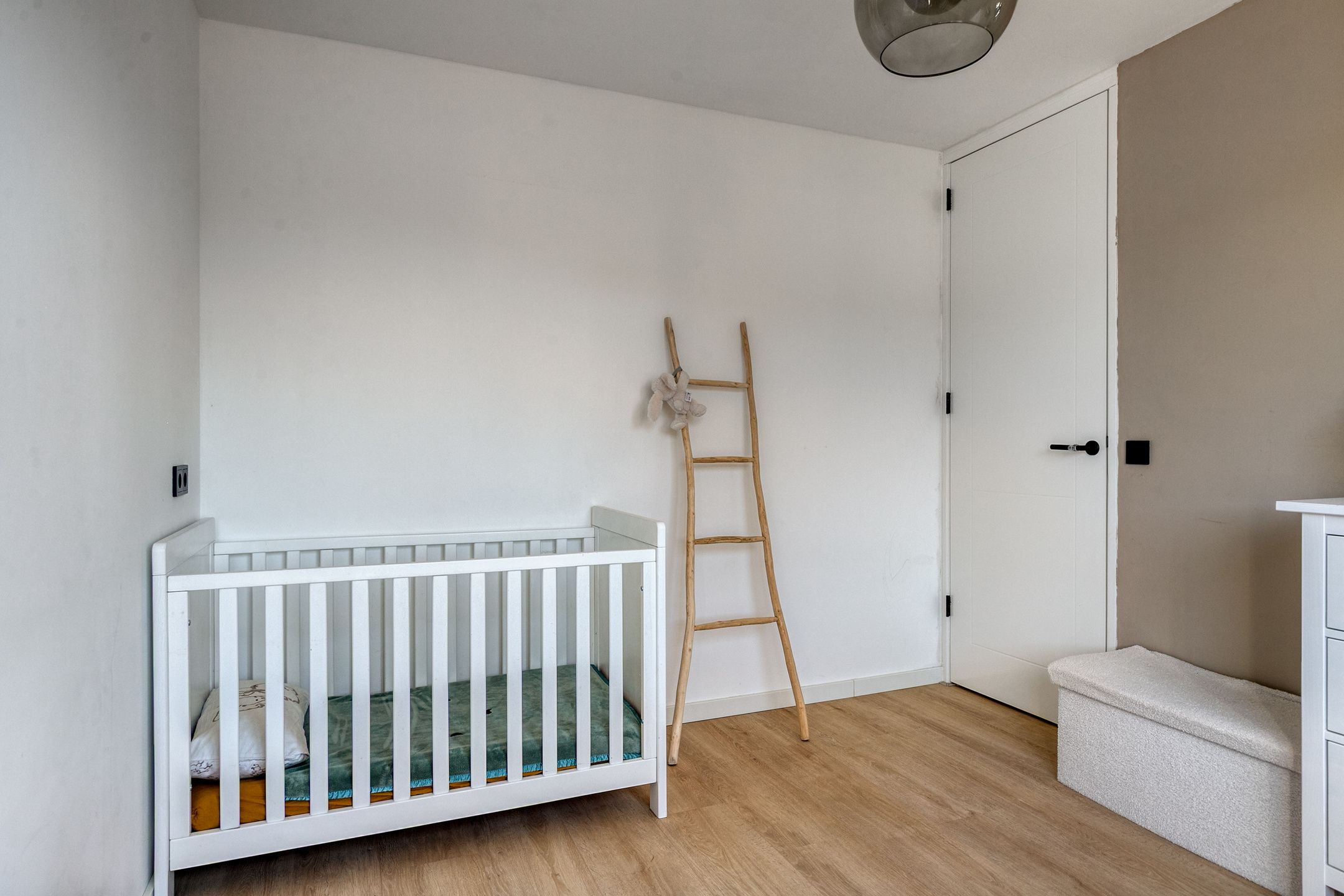 Photo 24 of Vlasleeuwenbek 60