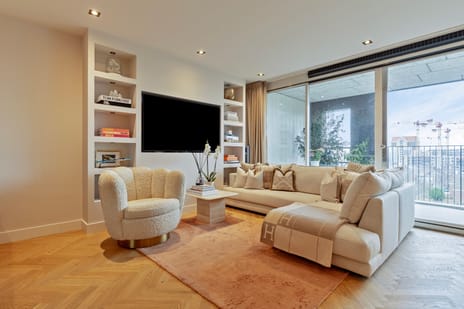 Hermitage 60 tertiary image