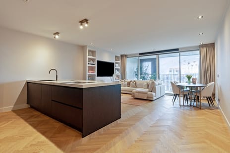 Hermitage 60 secondary image