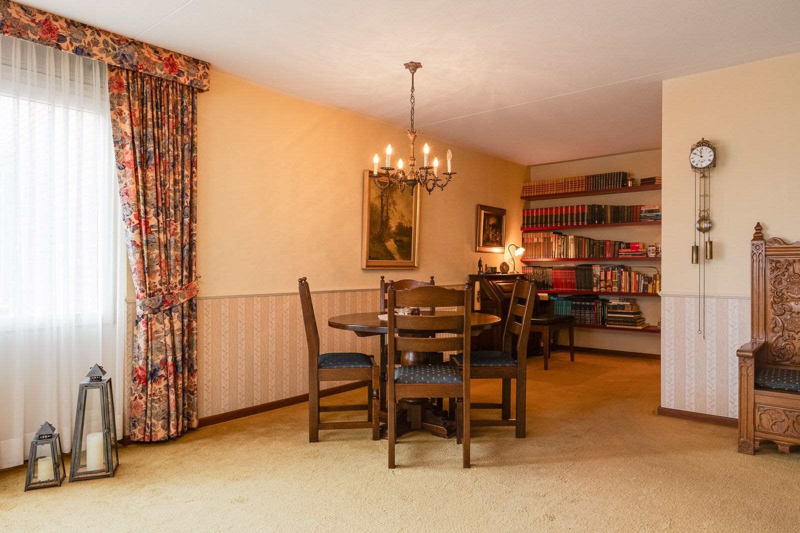 Photo 9 of Pettelaarseweg 243-D