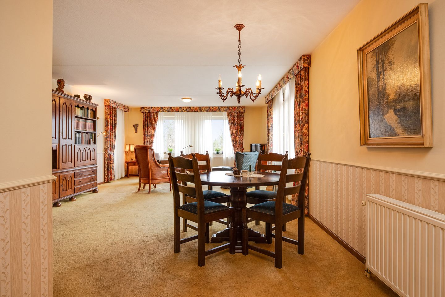 Photo 10 of Pettelaarseweg 243-D