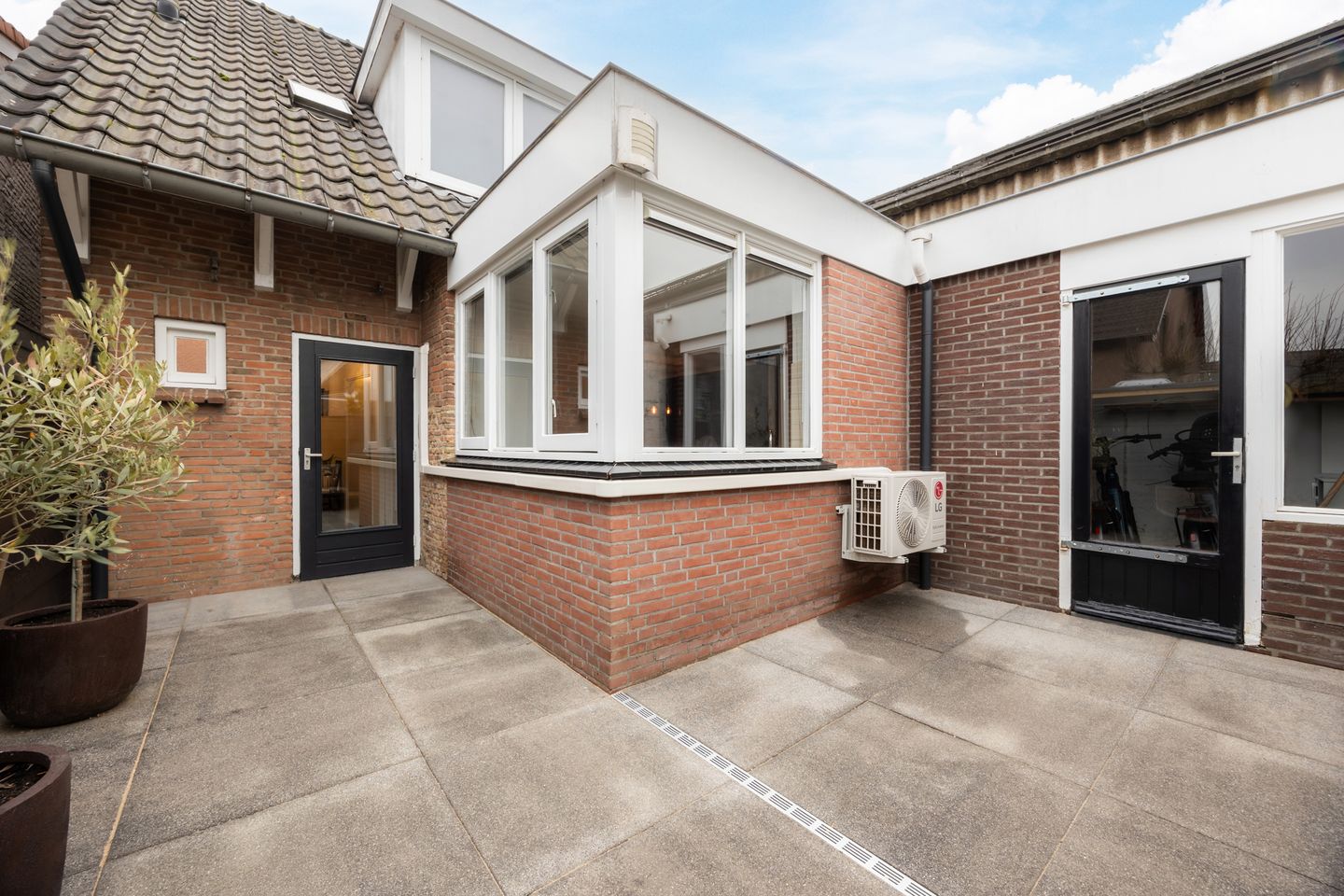 Foto 4 van Schoolstraat 40