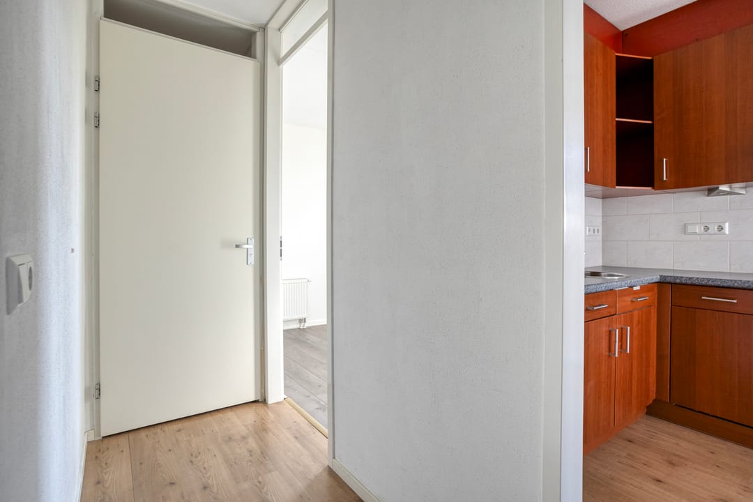 Foto 13 van Spoorstraat 13-C8