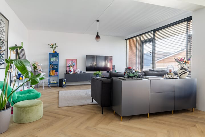 Photo 4 of Teteringsedijk 82-D