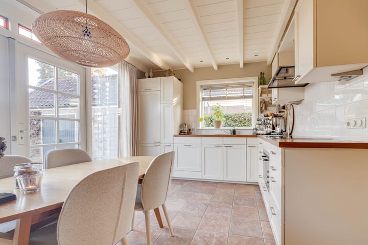 Photo 2 of Jachtlaan 227-2