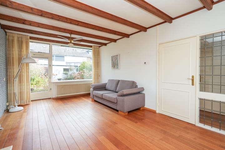 Foto 2 van Etudestraat 56