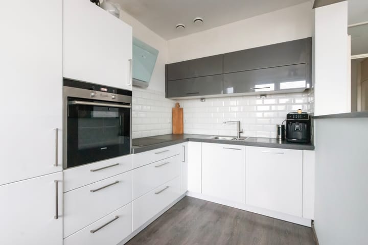 Photo 3 of Maarten Harpertsz. Trompweg 94