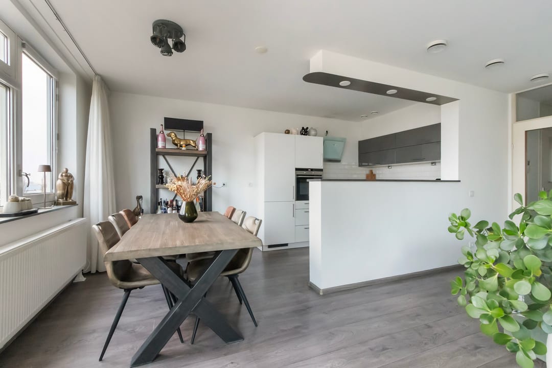 Foto 17 van Maarten Harpertsz. Trompweg 94