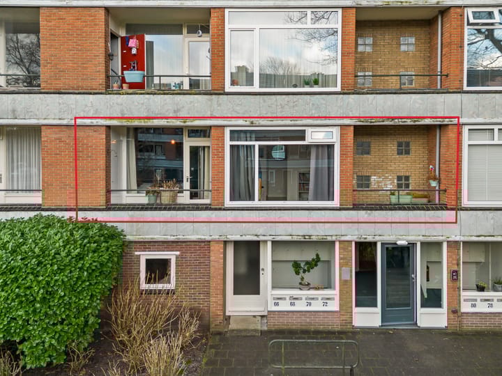 Photo 2 of Zwaluwlaan 68