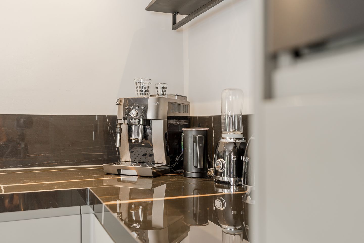 Foto 25 van Venusschelp 9