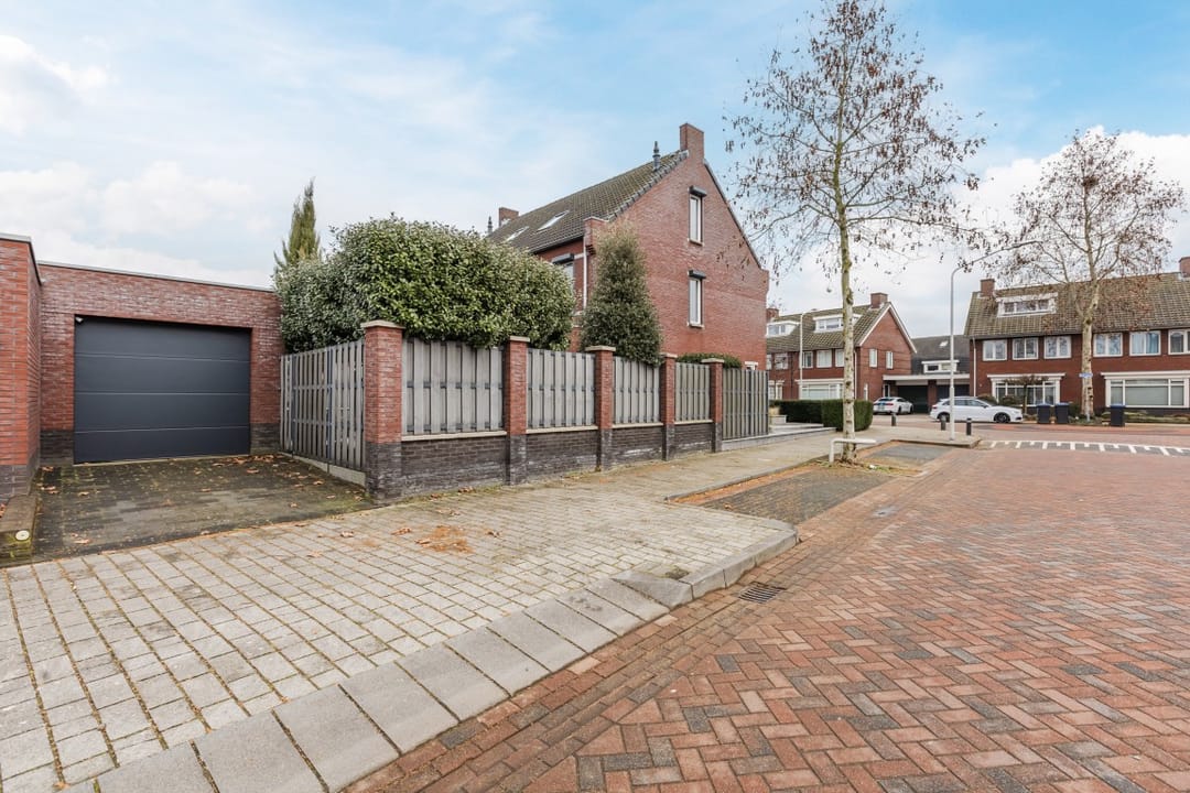 Foto 2 van in d' Hoef 55