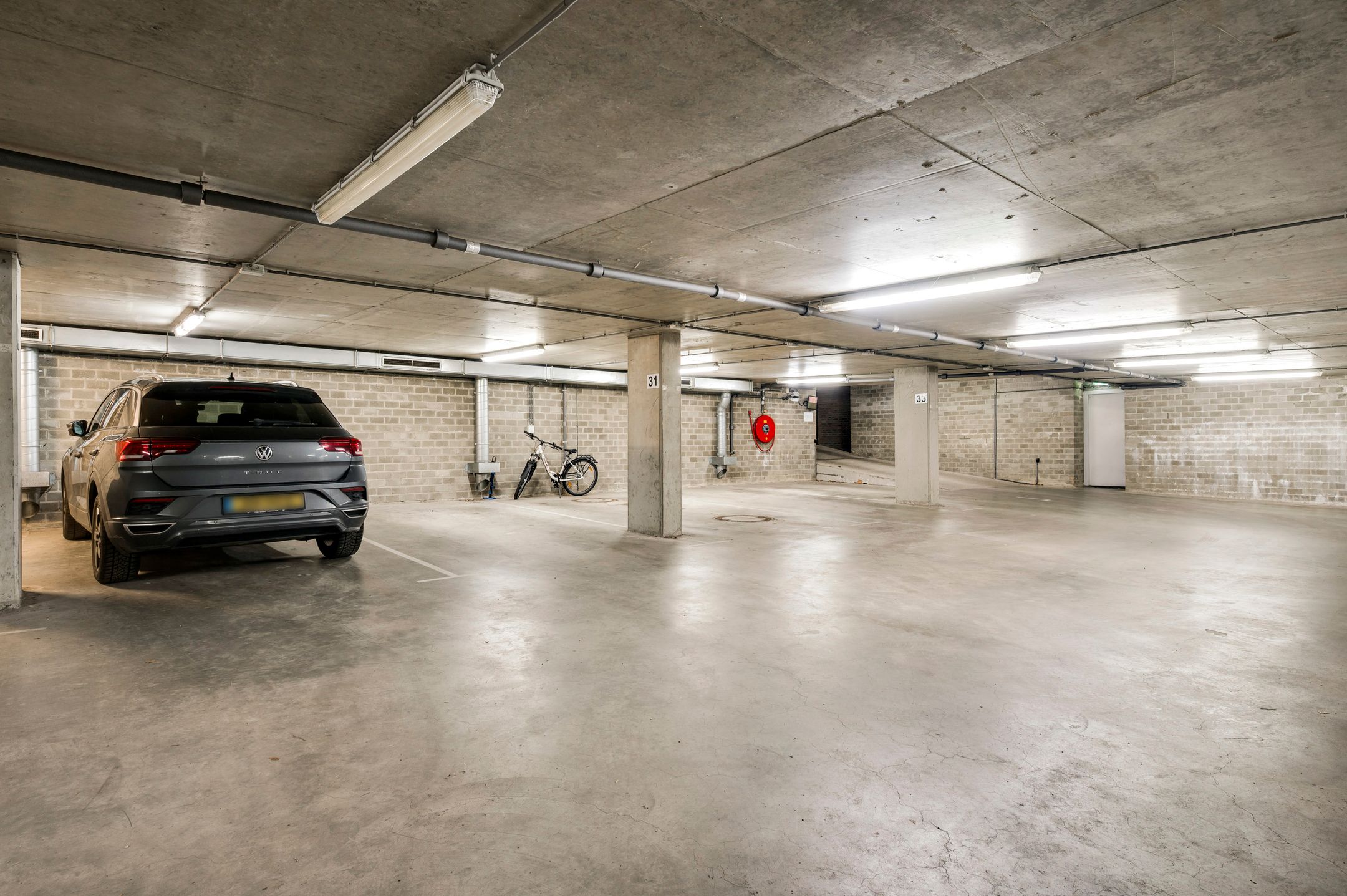 Photo 30 of Verwerhoek 10-B